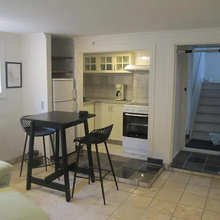 Sharon Guest house 3*