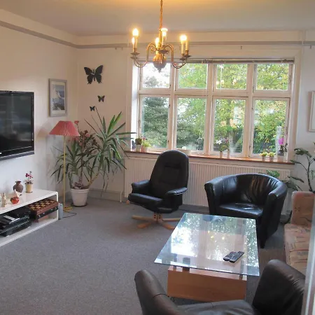 Sharon بيت ضيافة 3*