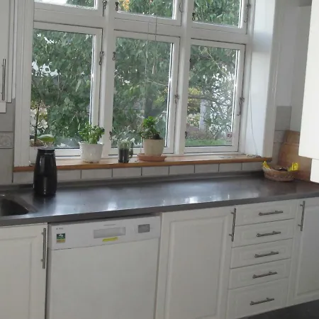 Sharon Guest house 3*