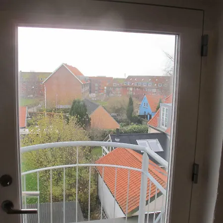 Sharon Guest house 3*