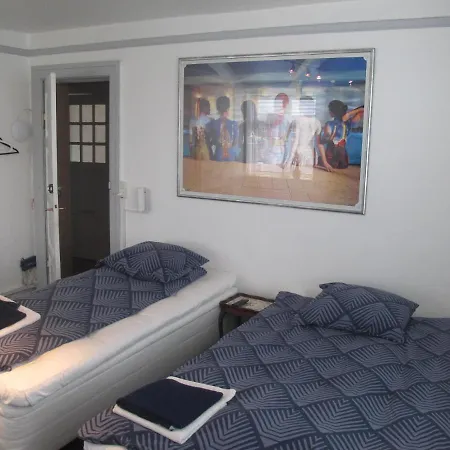 Guest house Sharon 3*